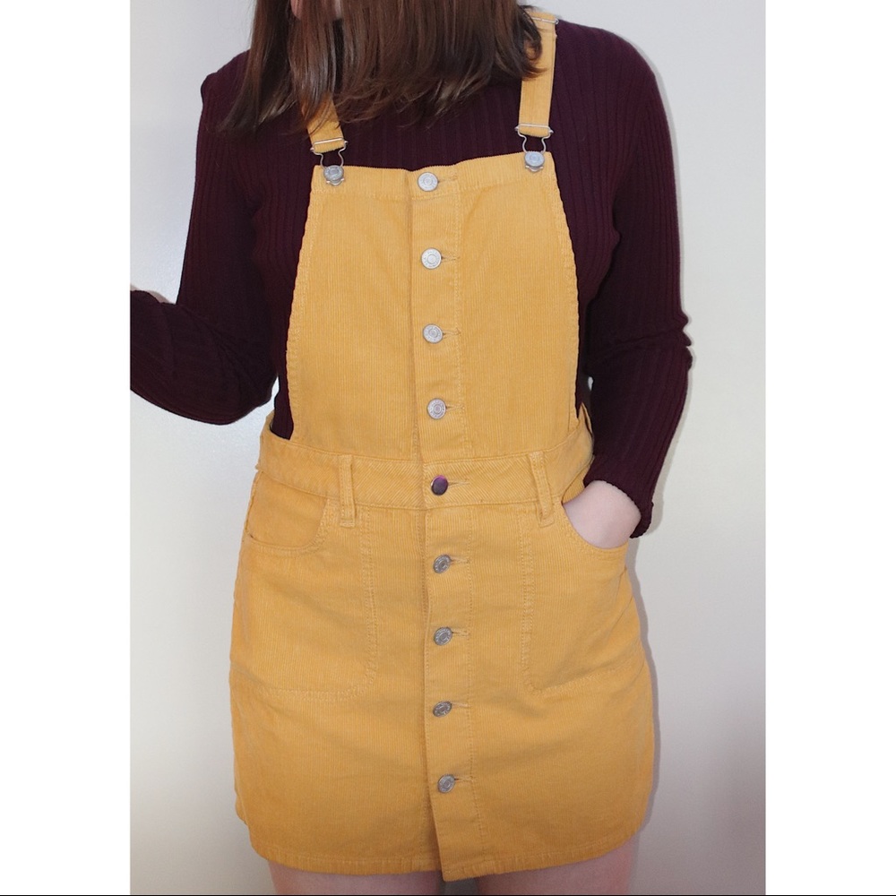 PacSun women's yellow- gold corduroy overalls dress